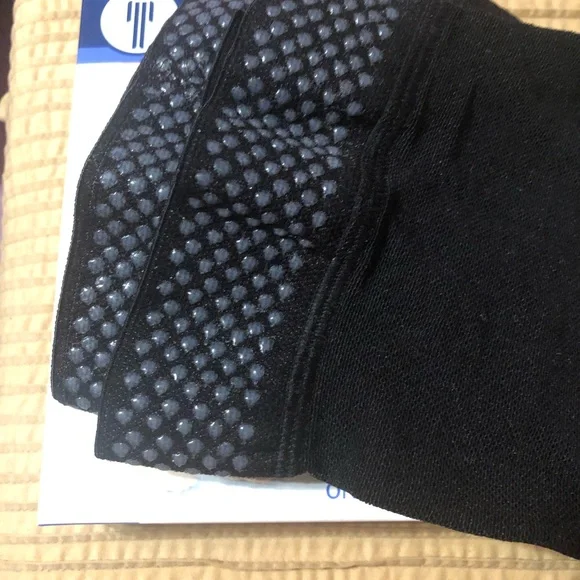 Truform thigh high compression stockings beige & black - Picture 7 of 7